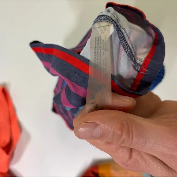 Old Navy Boys Swim Trunks Lot 2T set of 3 Colorful Striped & Solid Board Shorts - Picture 3 of 4